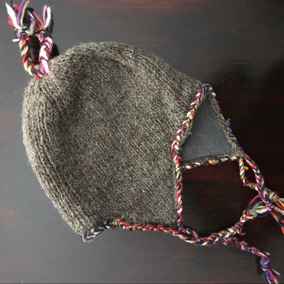 Fall / Winter Ear Flap Hat Toque - Picture 2 of 8